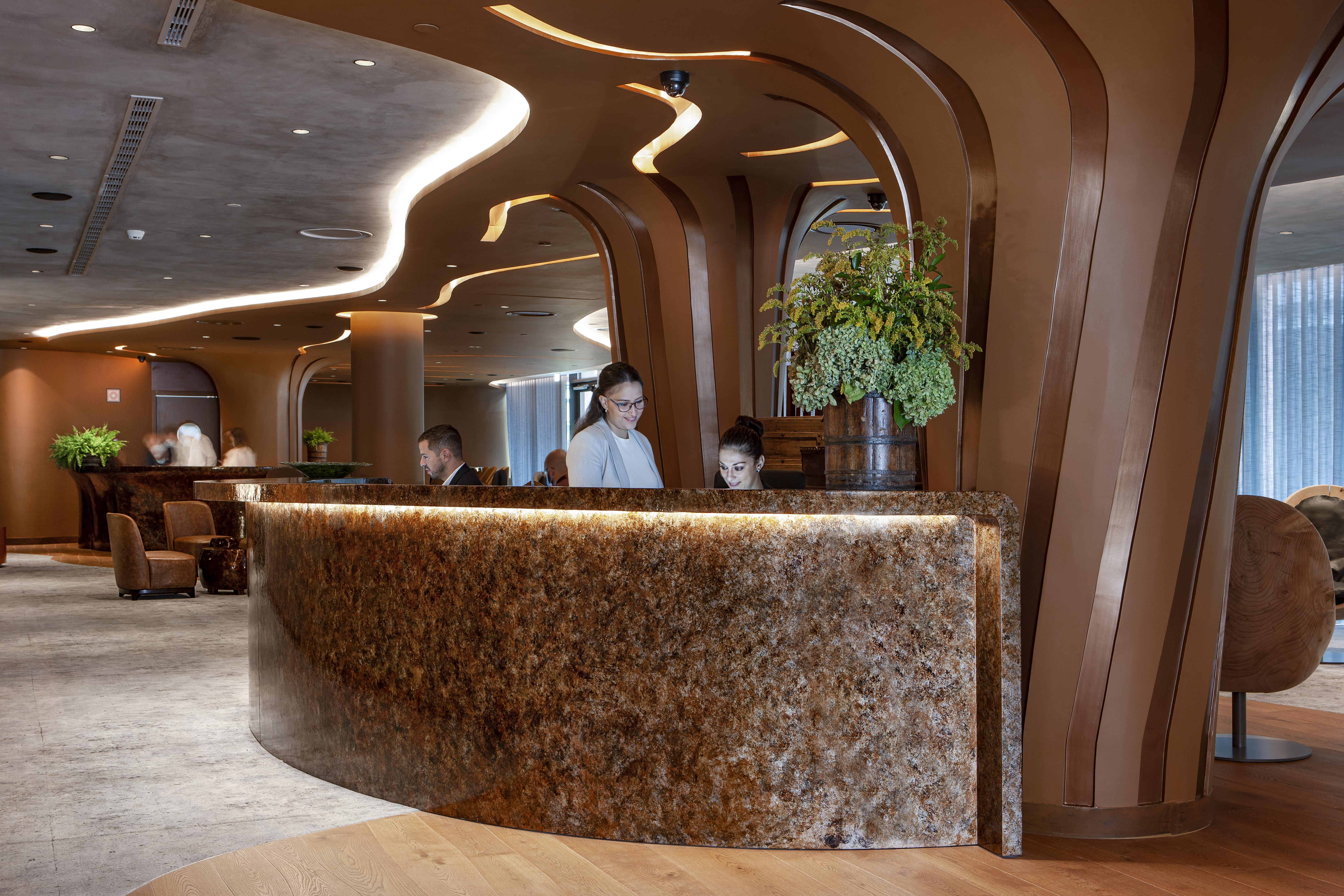 Forte De Gaia, Autograph Collection Віла-Нова-де-Гая Екстер'єр фото Reception desk at the lounge